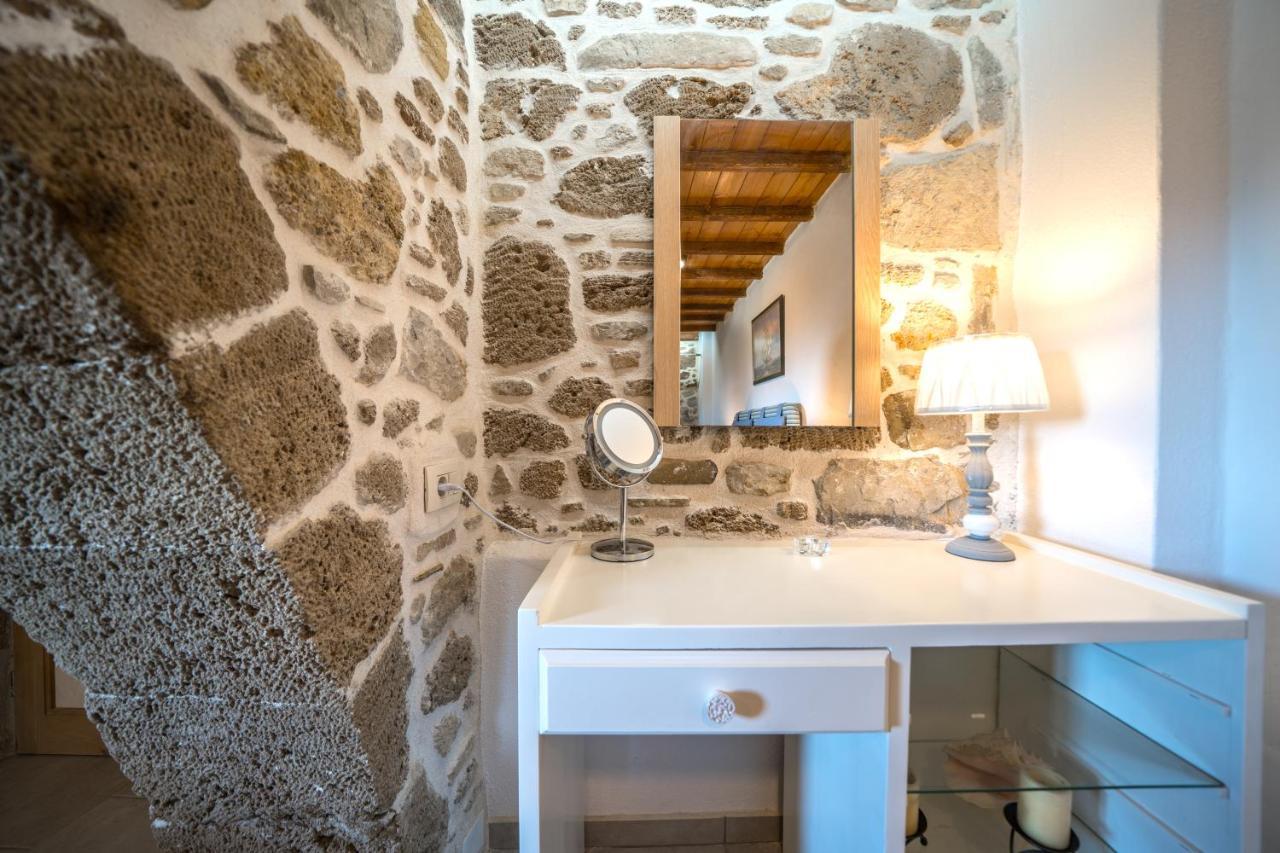 Mary'S Stone House Διαμέρισμα Φαλάσαρνα Εξωτερικό φωτογραφία