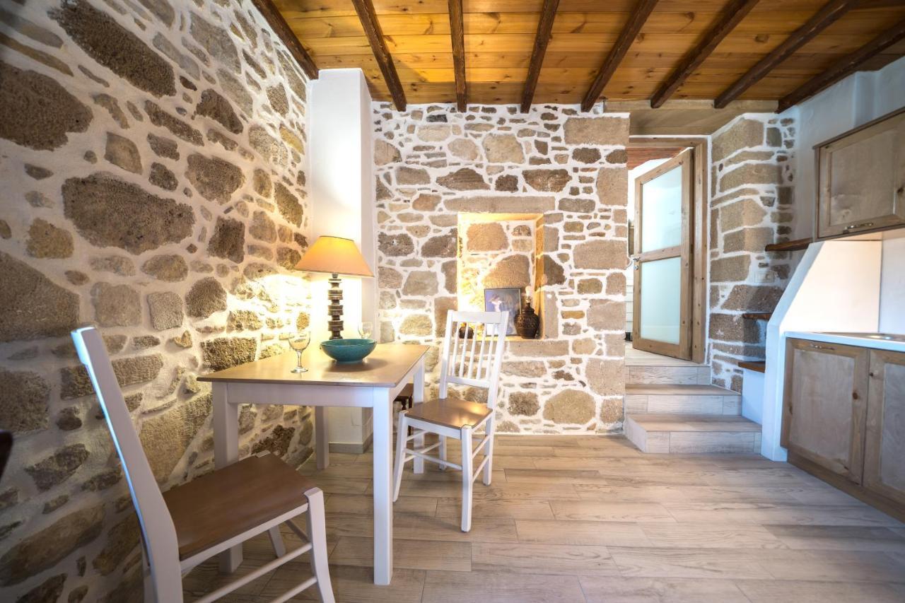 Mary'S Stone House Διαμέρισμα Φαλάσαρνα Εξωτερικό φωτογραφία