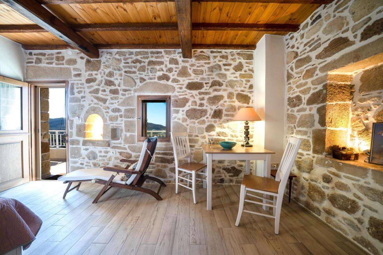 Mary'S Stone House Διαμέρισμα Φαλάσαρνα Εξωτερικό φωτογραφία