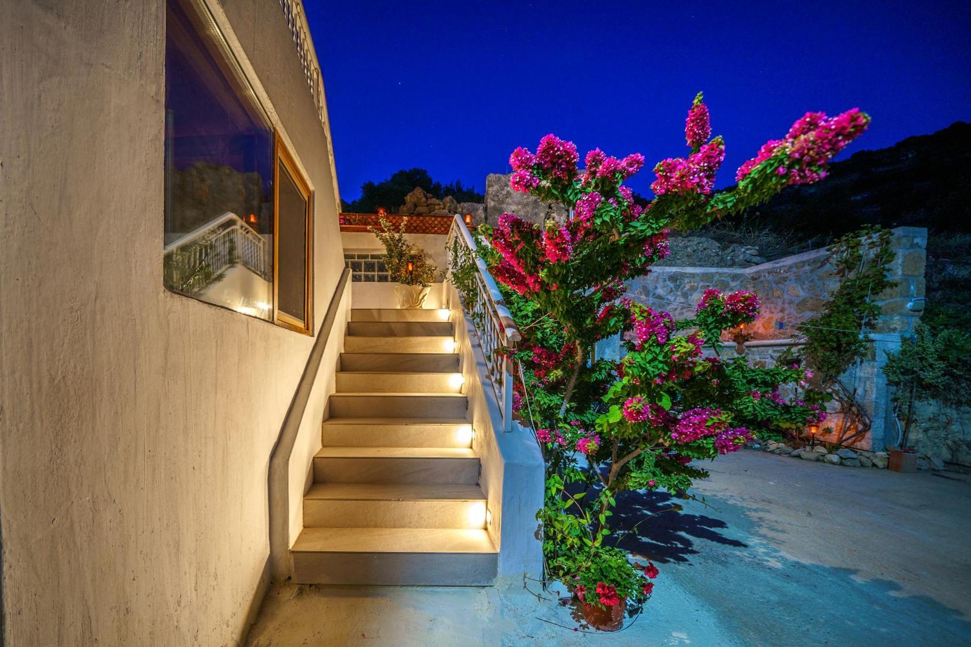 Mary'S Stone House Διαμέρισμα Φαλάσαρνα Εξωτερικό φωτογραφία